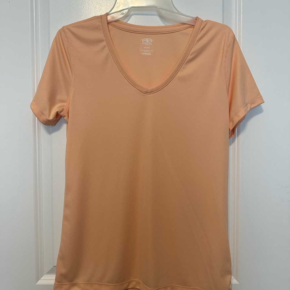 Peach Athletic Works V-Neck Women's Top Size XS DriWorks